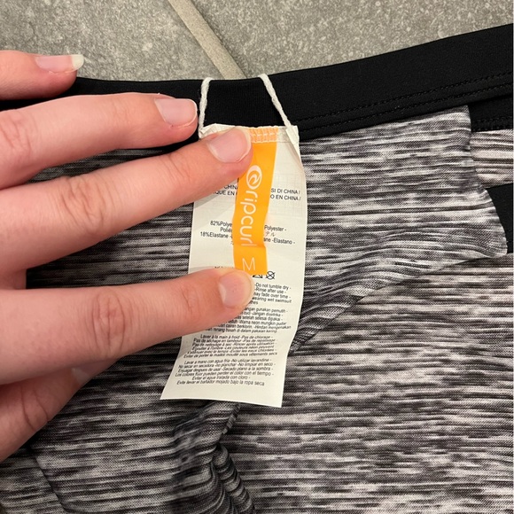 NWOT Rip Curl Bikini Bottom - Picture 3 of 3